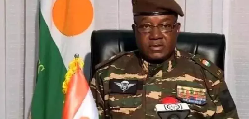   Au Niger, les putschistes poursuivent leur bras de fer avec la France