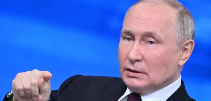 Vladimir Poutine face à la presse, en route pour un nouveau mandat