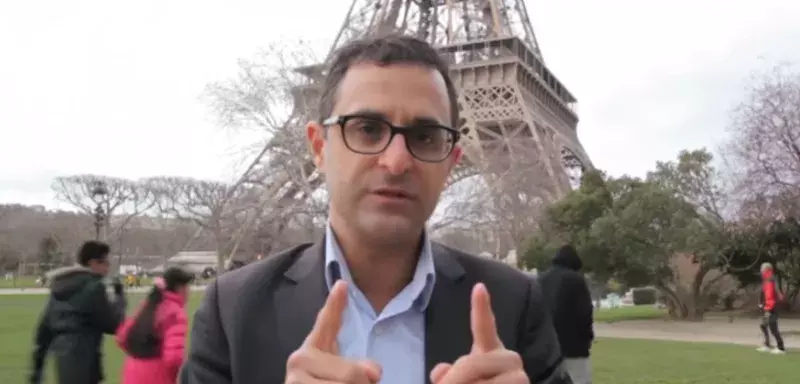 En France, la loi antigaspi a été votée le 3 février 2016, à l'unanimité, au Sénat. Arash Derambarsh en appelle désormais les autres pays à en faire de même, comme ici à l'adresse du Président américain Barack Obama, regardez la vidéo.