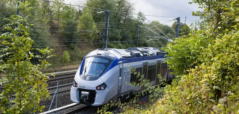 Ligne Oran-Alger, un train polyvalent fourni par Alstom, entrera en fonctionnement des le 2 mars 2018