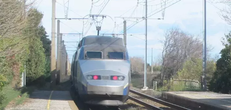 Avec un temps de trajet prévu de 6h, cette nouvelle ligne de TGV offrira des connexions avec Toulouse, Marseille et Montpellier. (© N.E)