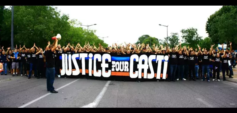 Samedi dernier, 250 personnes avaient déjà défilé jusqu'à La Mosson avec le t-shirt « Justice Pour Casti » vendu en faveur de la victime du tir de Flash-Ball. (© Mateo rc)