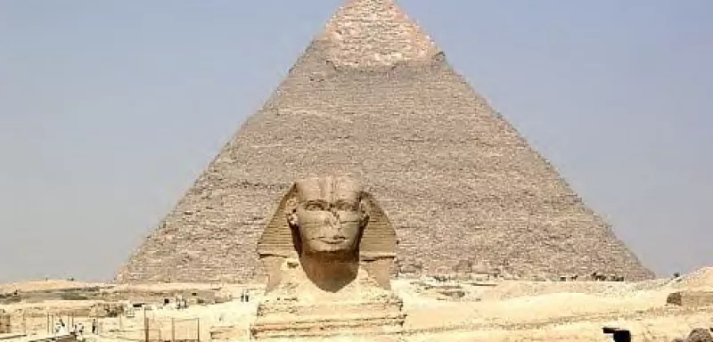  La pyramide de Khéops (DR)