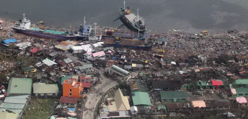 Le super-typhon Haiyan, l'une des plus puissantes tempêtes à toucher des terres émergées, a fait plus de 100.000 morts... (Xinhua)
