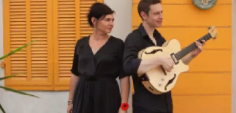 La chanteuse marseillaise Sylvie Paz et le guitariste virtuose Diego Lubrano