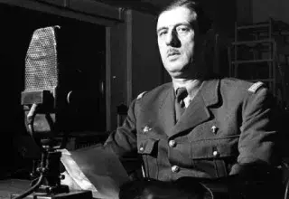 Charles de Gaulle a été déchu de la nationalité française par décret avant de relever la tête de la France avec tous ses résistants de valeurs.