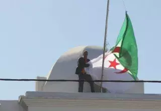 Algérie-Maroc: l'emblême national algérien attaqué