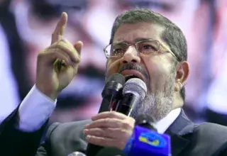 Mohamed Morsi cumule déjà les pouvoirs exécutif et législatif ... (DR)