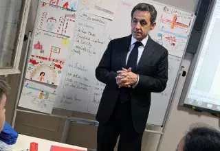 Avant son meeting, N. Sarkozy a visité l'internat d'excellence de Montp