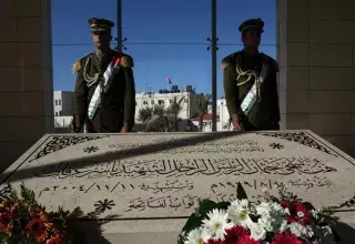 l'enquête vise à vérifier si la mort d'Arafat, à l'âge de 75 ans le 11 novembre 2004 dans un hôpital français à proximité de Paris, était due à un empoisonnement... (DR)
