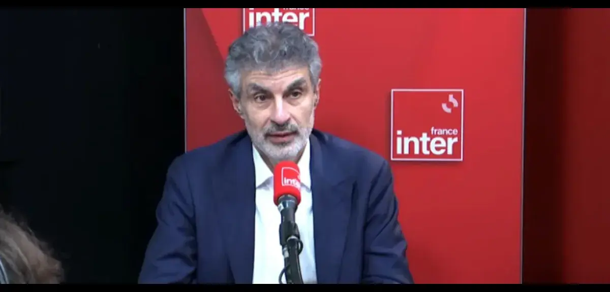 Illustration pour l'article: IA : Yoshua Bengio alerte sur le pouvoir incontrôlé qui est en train de se développer