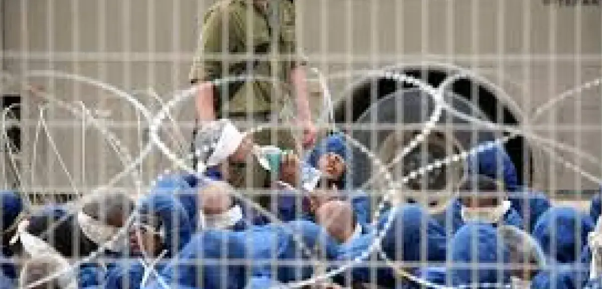 Ils seraient plus de 3 500 Palestiniens enfermés sans procès, sans accusation, sans limite de temps. Leurs noms ne figurent dans aucun dossier judiciaire