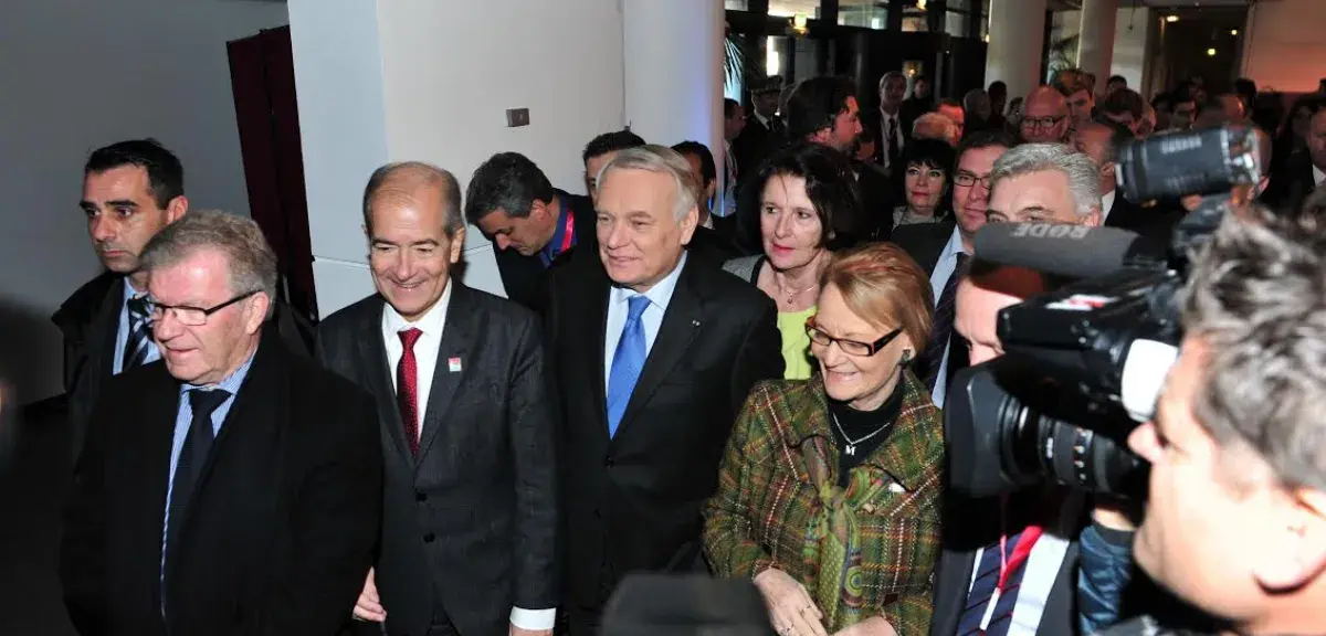Hélène Mandroux, au côté de Jean-Marc Ayrault et dérrière Jean-Pierre Moure. (© Montpellier Agglomération) 