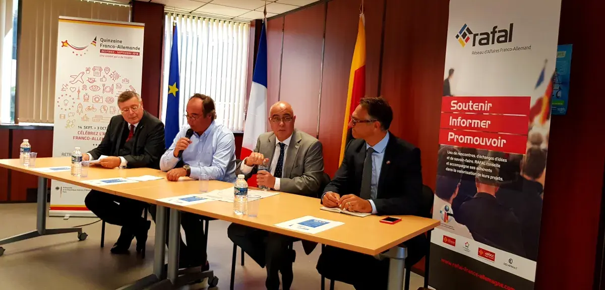Jeudi matin, au sein de l’Hôtel de Sète Agglopôle Méditerranée, on a pu découvrir qu’il existe aussi un couple Occitanie-Allemagne ! (© N.E)