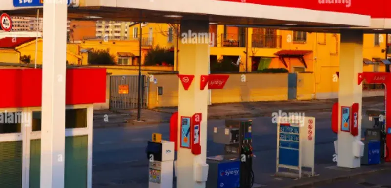 Carburant : le gouvernement menace de plafonner les marges des stations-service