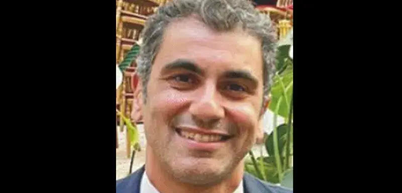 Illustration pour l'article: CheckNews Le diplomate français Fabrice Aidan, personnage clé des arrangements entre Jeffrey Epstein