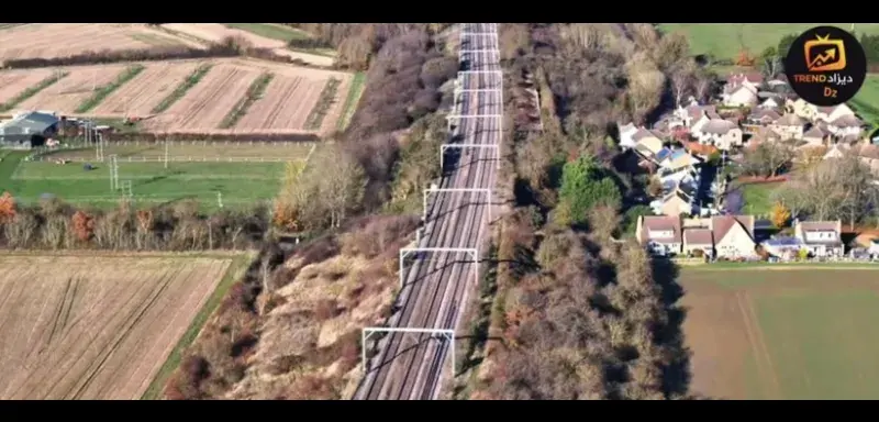 Illustration pour l'article: Algérie 2030 : Le TGV qui va Révolutionner l'Est-Ouest et Transformer l'Économie Nationale !