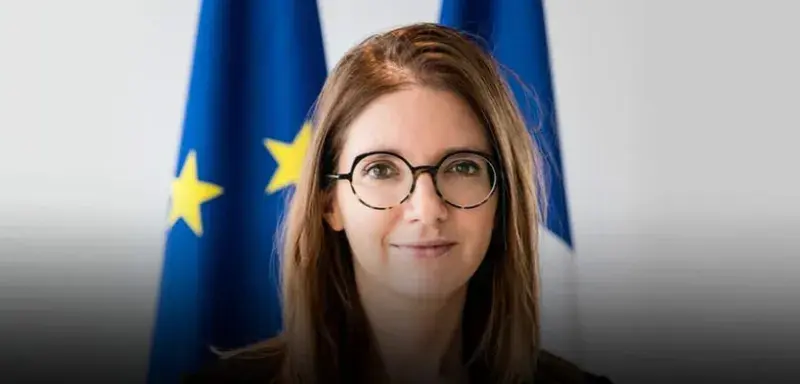 Aurore Bergé, ministre déléguée, se lance dans la course à la présidentielle 2027