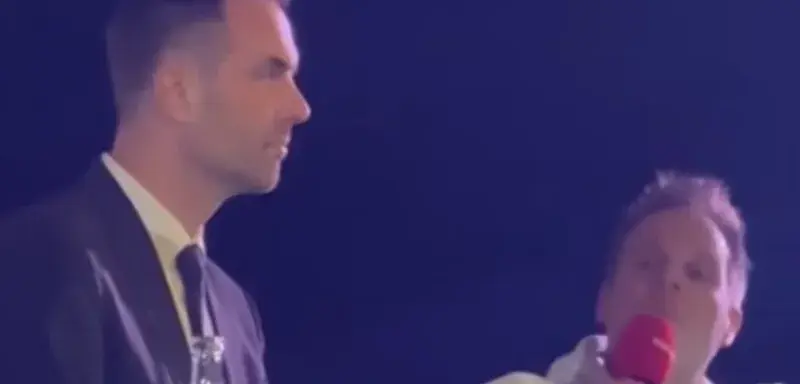 Rémi Gaillard lors du débat des municipales à Montpellier face au maire Michaël Delafosse