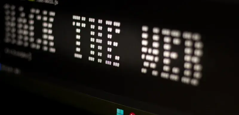 Illustration d'une cyberattaque avec des données numériques