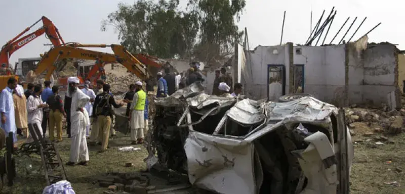 attentatpakistan.jpg attentatpakistan.jpg