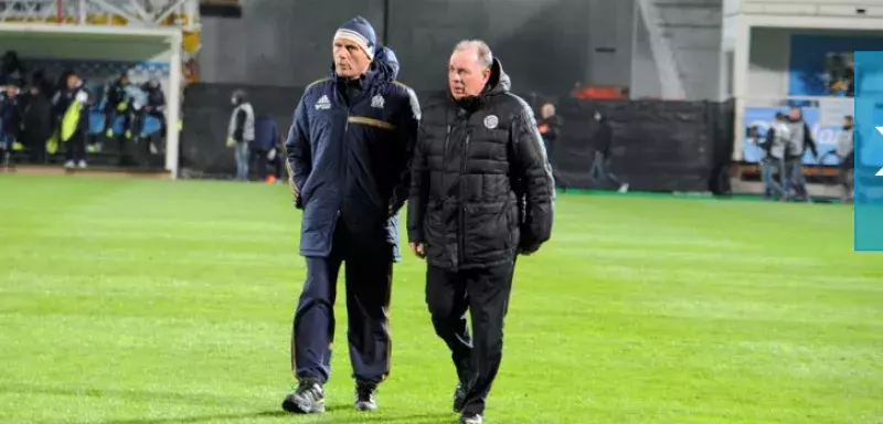 Elie Baup (à gauche), tout comme Jean Fernandez, n’ont pas résisté aux mauvais résultats enregistrés par leurs équipes. (Capture d'écran - Site officiel de l'OM)   Elie Baup (à gauche), tout comme Jean Fernandez, n’ont pas résisté aux mauvais résultats enregistrés par leurs équipes. (Capture d'écran - Site officiel de l'OM)