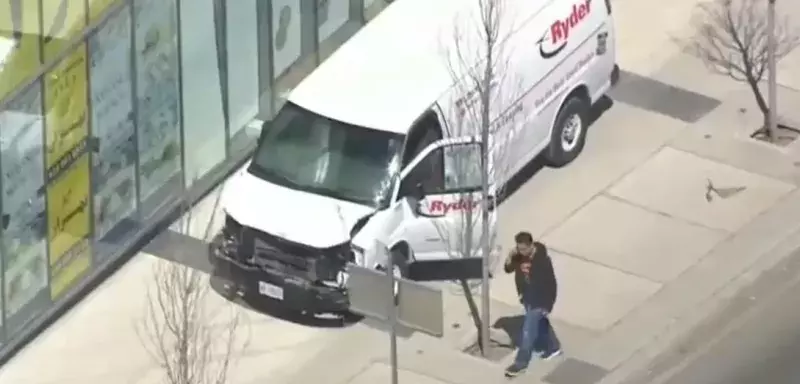 Sur son profil Linkedin, Alek Minassian se décrivait comme "célibataire involontaire". (Caputure d'écran BFMTV) Sur son profil Linkedin, Alek Minassian se décrivait comme "célibataire involontaire". (Caputure d'écran BFMTV)