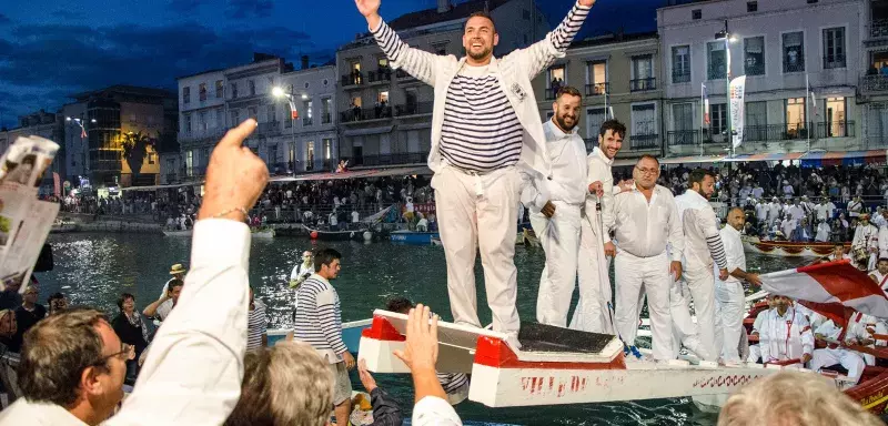 David Aprile, champion de la Saint-Louis 2015 dans l'Île Singulière. (Sète Festivals/Facebook) David Aprile, champion de la Saint-Louis 2015 dans l'Île Singulière. (Sète Festivals/Facebook)
