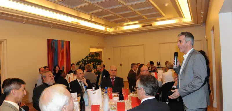 Fabrice Verdier a reçu les représentants de l'organisme intergouvernemental dédié à la vigne et au vin. (© Région L.-R.) Fabrice Verdier a reçu les représentants de l'organisme intergouvernemental.