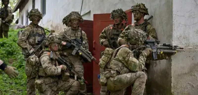 Aurore boréale au Groenland territoire arctique