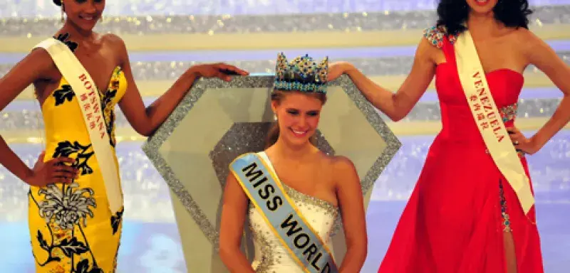 missmonddeee.jpg missmonddeee.jpg