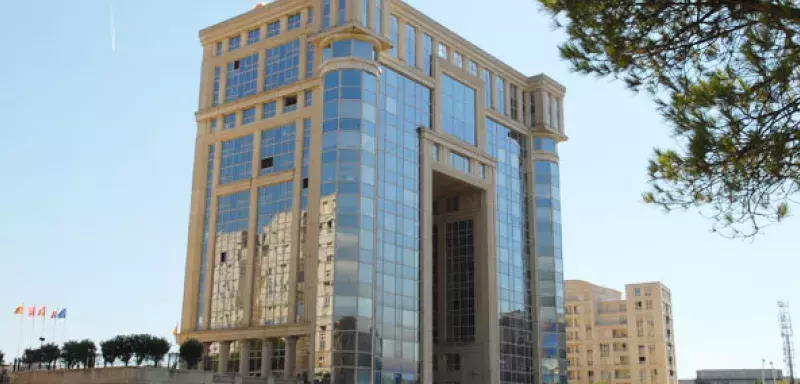 Une centaine de personnes s'est rassemblée hier à l'hôtel de Région (© Région Languedoc-Roussillon) L'hôtel de Région Languedoc-Roussillon. (© Région Languedoc-Roussillon)