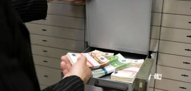 suisse.jpg suisse.jpg