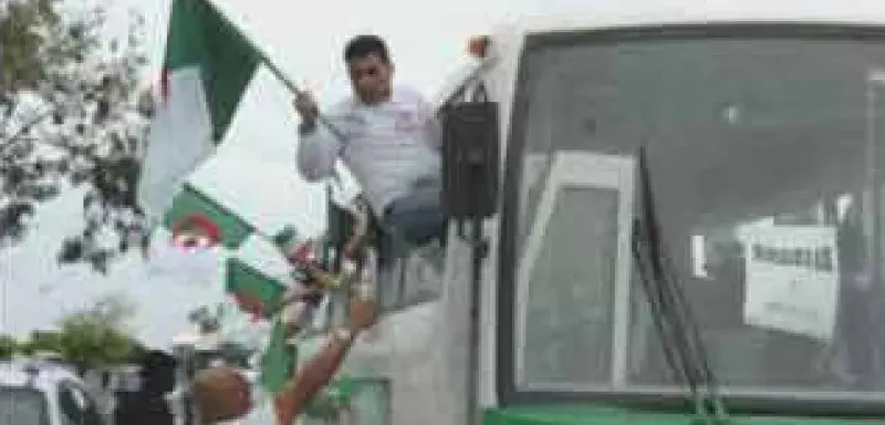 supporters.jpg supporters.jpg