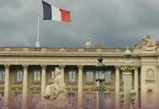 Titres de séjour : les tarifs s'envolent en France dès le 1er mai 2026