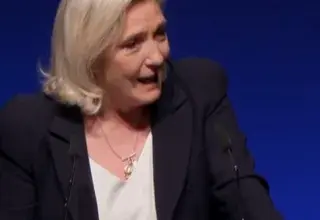 Marine Le Pen lors de son discours au meeting de Franck Allisio à Marseille le 16 janvier 2026