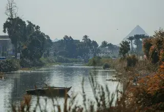 Le fleuve Nil en Égypte, artère vitale pour 110 millions d'habitants