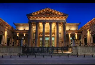 Palais de justice de Nîmes où s'est tenu le procès du couple avignonnais