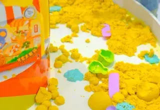 Kits de sable créatif pour enfants rappelés par HEMA en raison de la présence d amiante