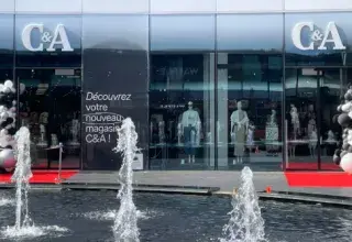 Devanture d'un magasin C&A en France, enseigne de prêt-à-porter menacée de fermeture