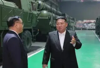 Missile balistique nord-coréen illustrant la proposition de Kim Jong-un de fournir des armes à l'Iran