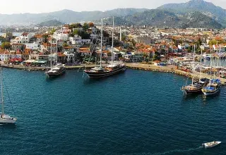 Plusieurs compagnies, à l’image de MSC, Costa ou Ponant, intègrent à leurs itinéraires des escales culinaires