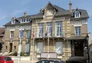 Romuald Seels maire de Venette condamne apres intervention contre un rodeo urbain