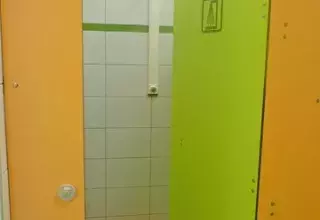 Ce vacancier suisse de 45 ans voulait garder d'étranges souvenirs de vacances... (H24/Facebook)