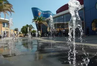 Figure de la Paillade, Mouss Besson a réalisé un reportage vidéo savoureux à l'ouverture des billetteries de la Ligue des Champions. (© Mouss Besson)