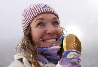 Océane Michelon est entrée dans la légende du sport français. Samedi 21 février, la biathlète savoyarde