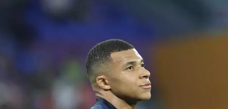 Kylian Mbappé en voyage au Cameroun, le pays de son père