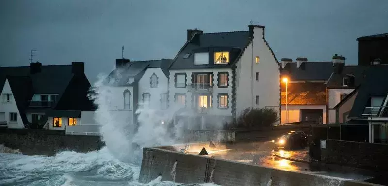 Les impacts du réchauffement climatique sur ces tempêtes sont encore l'objet d'études