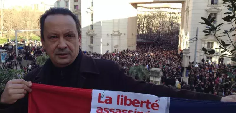 Coup de gueule du Montpelliérain Boudjemaa Laliam, ici pris en photo lors de la manifestation nationale #JeSuisCharlie. (DR) 