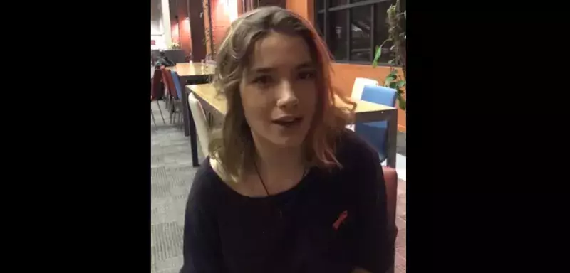 Léna a témoigné avec d'autres étudiants de Montpellier devant la caméra de nos confrères de Brut. (Capture d'écran vidéo/Facebook)